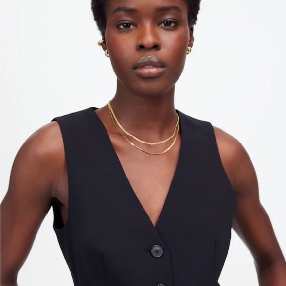 Cutaway Long Vest - Picture 5 of 10